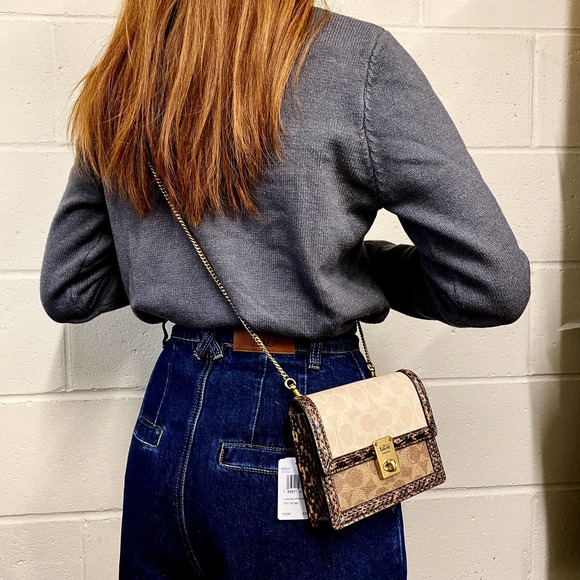 Coach 89237 Hutton Belt Bag In Blocked Signature Canvas With Snakeskin Detail - Picture 9 of 10
